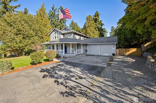 2004 9th Avenue, Milton, WA, 98354 | Card Image