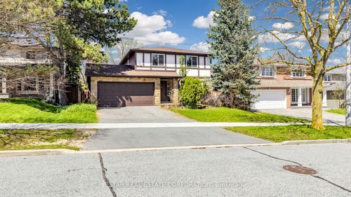 91 Whitehorn Crescent, North York, ON, M2J3B1 | Card Image