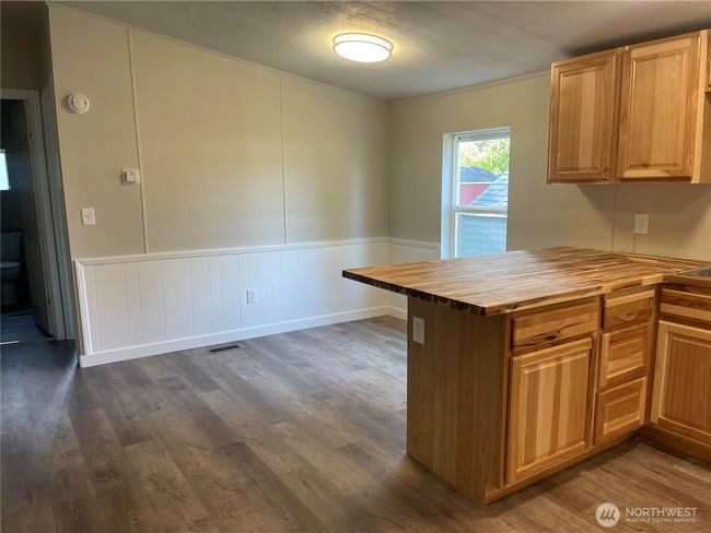Dining area with room to roam | Image 7