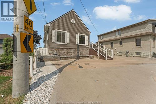 8830 Riverside Dr E, Windsor, ON, N8S1H1 | Card Image