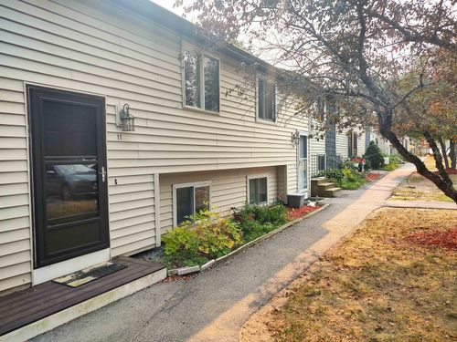 apt-11-901 Mammoth Rd, Manchester, NH, 03104-4595 | Card Image