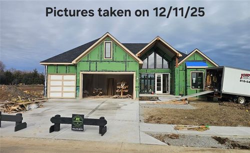 23920 W 112th Ter, Olathe, KS, 66061-7131 | Card Image