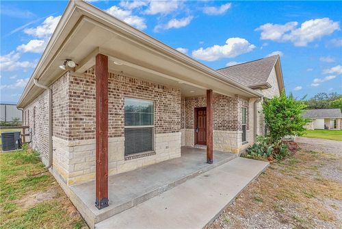 b-4179 Golden Eagle Dr, Bryan, TX, 77808-7325 | Card Image