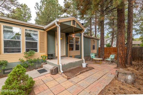 1349 S Burlington St, Flagstaff, AZ, 86001-2446 | Card Image