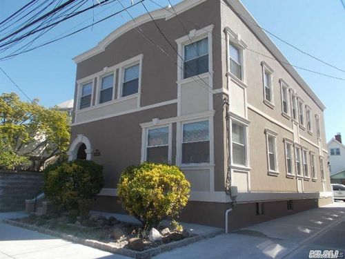2r-40-11 214th Pl, Bayside, NY, 11361-2196 | Card Image