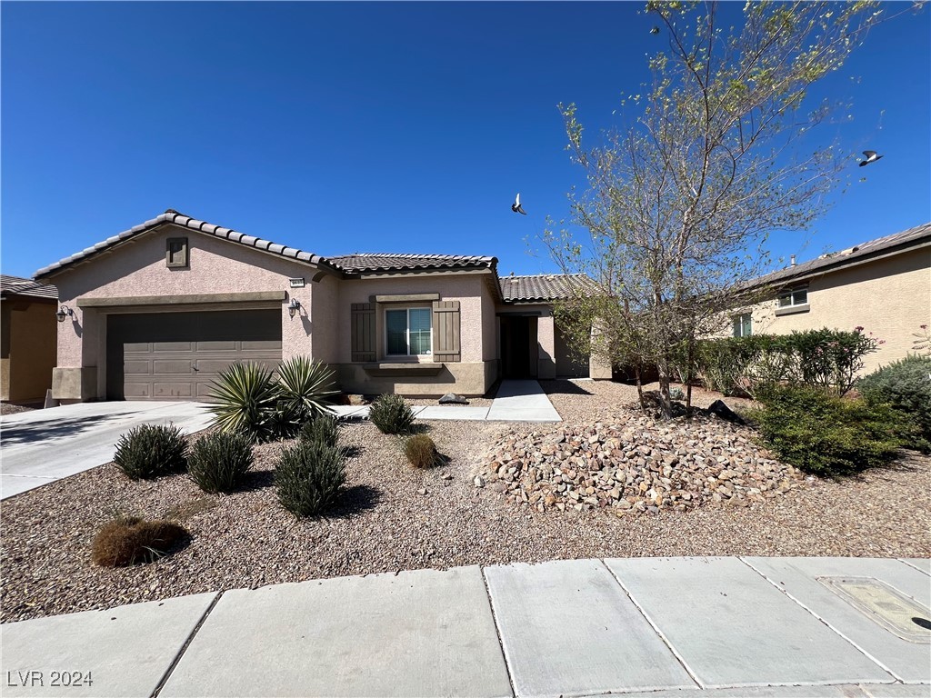 Del Laguna Ct, North Las Vegas, NV 89031
