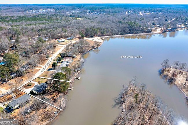 252 Lakeview Dr, House other with 3 bedrooms, 2 bathrooms and 2 parking in Locust Grove GA | Image 39