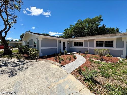 2101 43rd Ter Sw, NAPLES, FL, 34116-6439 | Card Image