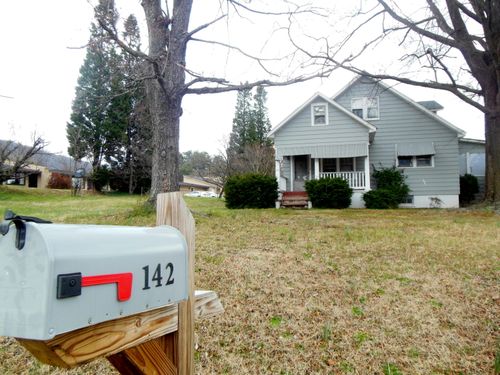 142 Horner Ln, Salem, VA, 24153-1439 | Card Image