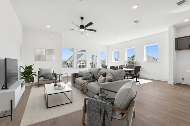 Family Room - Dining (Staged) | Image 6