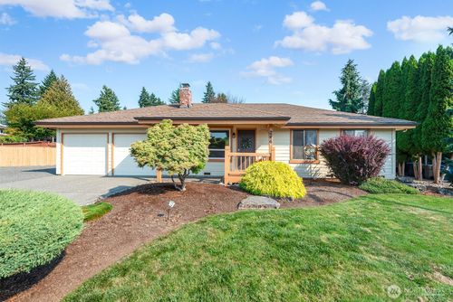 244 Vashon Ave Se, Renton, WA, 98059-5216 | Card Image