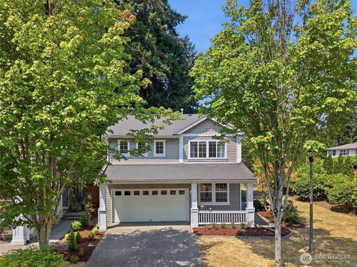 17427 92nd Ave Ne, Bothell, WA, 98011-3601 | Card Image