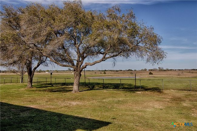 11552 Fm 1383, Home with 3 bedrooms, 2 bathrooms and null parking in Schulenburg TX | Image 39