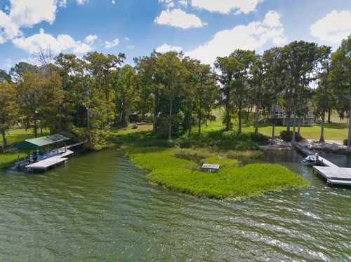 1537 Ne Cherry Lake Cir, MADISON, FL, 32340-3419 | Card Image