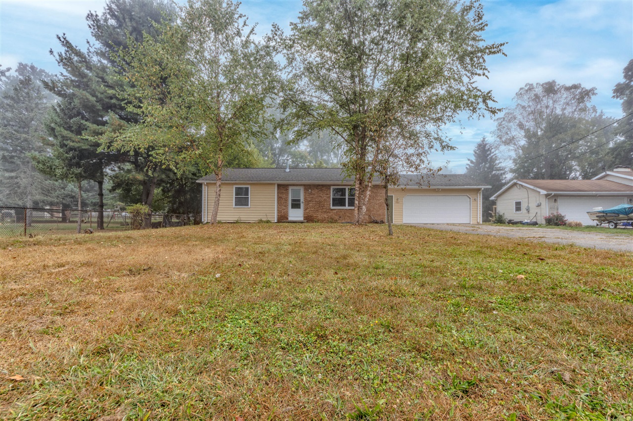 Lauralwood Ave, Portage, MI 49002