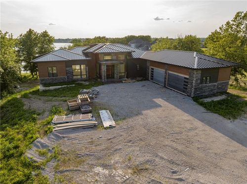 14 Tomahawk Cir, Lake Winnebago, MO, 64034 | Card Image