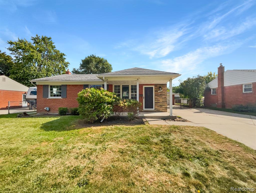 Apache Trl, Westland, MI 48185