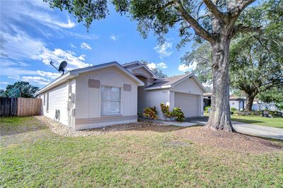 1849 Tinker Drive, House other with 3 bedrooms, 2 bathrooms and null parking in LUTZ FL | Image 3