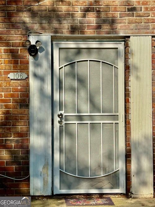 106 Plantation Dr, Clarkston, GA, 30021-2959 | Card Image