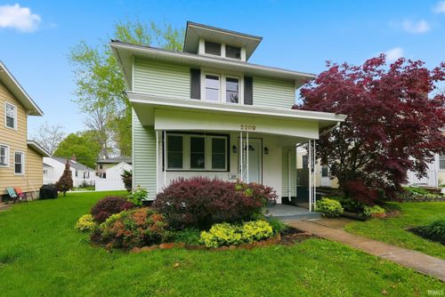 2209 Curdes Ave, Fort Wayne, IN, 46805-2714 | Card Image