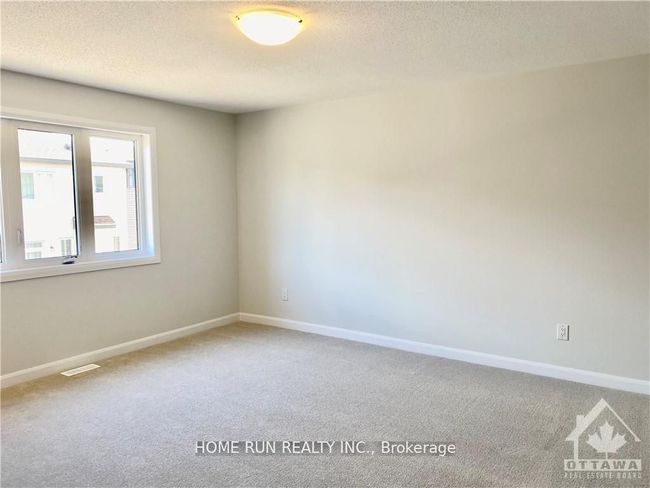 138 Maynooth Crt, House attached with 3 bedrooms, 4 bathrooms and 2 parking in Nepean ON | Image 13