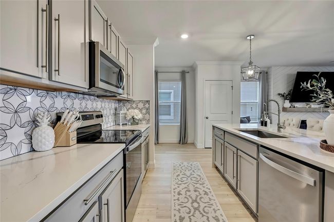 9188 Forge Breeze Loop, House other with 4 bedrooms, 3 bathrooms and null parking in WESLEY CHAPEL FL | Image 21