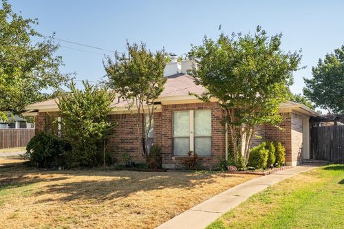 726 Michol Street, Grapevine, TX, 76051 | Card Image