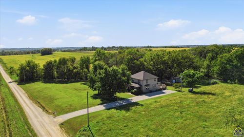 17381 S California Ave, Scranton, KS, 66537 | Card Image