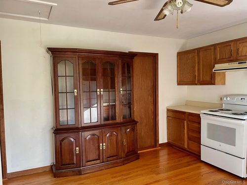 b-80 Mallory Ln, Pine Bush, NY, 12566-6500 | Card Image