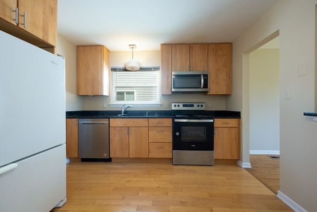 304 Tecumseh St, House other with 3 bedrooms, 1 bathrooms and null parking in Clawson MI | Image 10