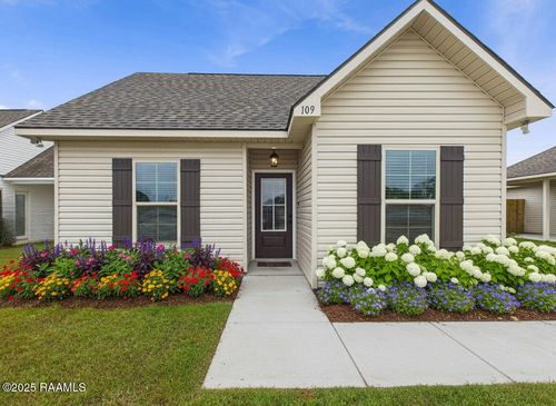 109 Cranston Ct, Lafayette, LA, 70507-7042 | Card Image