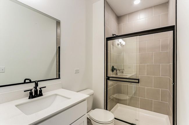 271 Kingsport Dr, Townhouse with 3 bedrooms, 3 bathrooms and 2 parking in South Elgin IL | Image 21