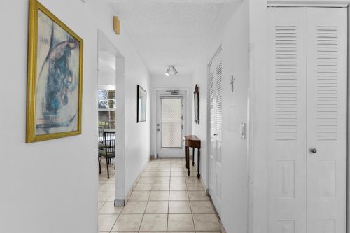 apt-205-27 Abbey Ln, Delray Beach, FL, 33446-1736 | Card Image