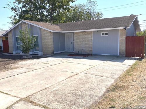 5526 Ghost Hawk St, San Antonio, TX, 78242-2748 | Card Image