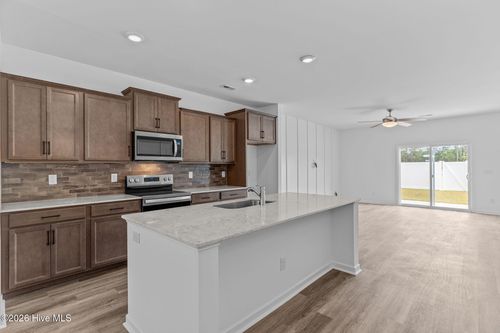 91-7114 Fisk Dr Ne, Leland, NC, 28451-2923 | Card Image