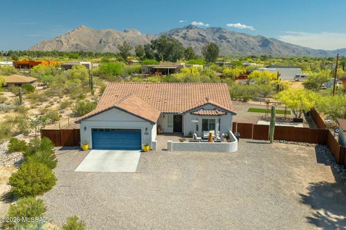1146 W Las Lomitas Rd, Tucson, AZ, 85704-2714 | Card Image