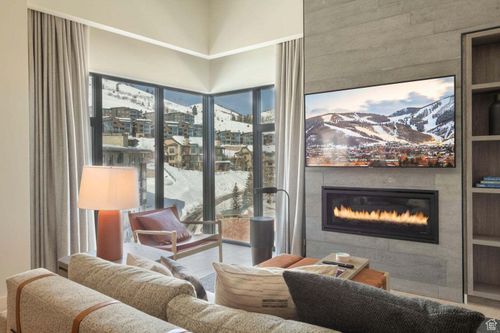 1605-2417 W High Mountain Rd, Park City, UT, 84098-6658 | Card Image