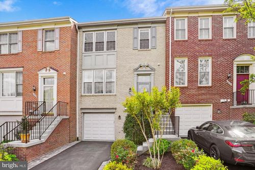 7436 Collins Meade Way, Kingstowne, VA, 22315-5243 | Card Image