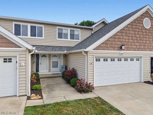 1203 Canyon View Rd, Northfield, OH, 44067-2249 | Card Image