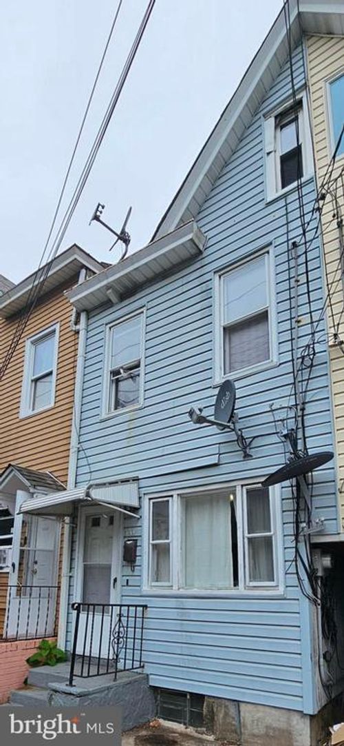 314 Hewitt St, Trenton, NJ, 08611-1126 | Card Image