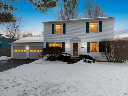 117 Dorando Way, Liverpool, NY, 13090-3739 | Card Image