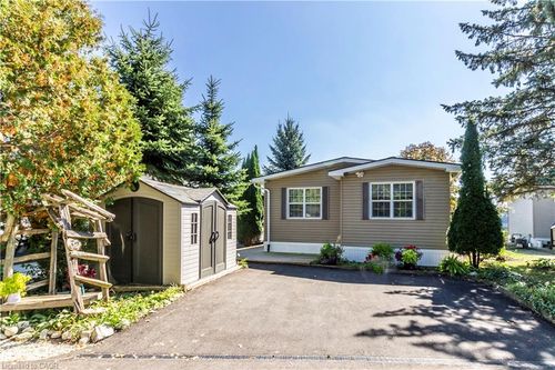32 Jasper Hts, Puslinch, ON, N0B2J0 | Card Image