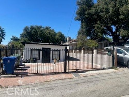 10015 Marcus Ave, Tujunga, CA, 91042-2005 | Card Image
