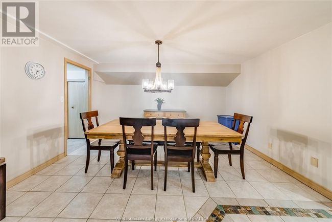 327 Majestic Dr, House other with 4 bedrooms, 4 bathrooms and null parking in Tecumseh ON | Image 19