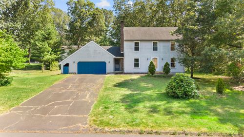 47 Westwood Dr, Vernon, CT, 06066-5268 | Card Image