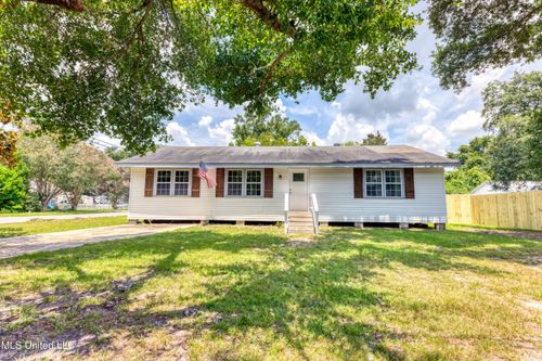 1200 7th Street, Long Beach, MS, 39560 | Card Image