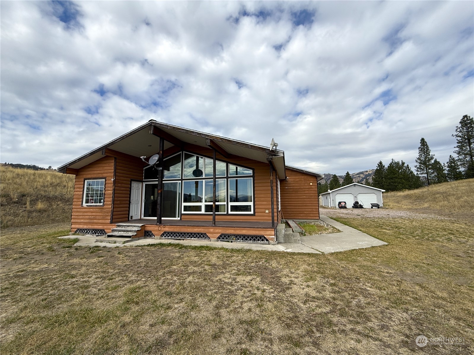 Pretty View Acres Rd, Republic, WA 99166