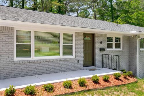 681 Fielding Ln Sw, Atlanta, GA, 30311-2024 | Card Image