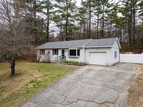 4 Alexander Ave, Newport, NH, 03773-2850 | Card Image