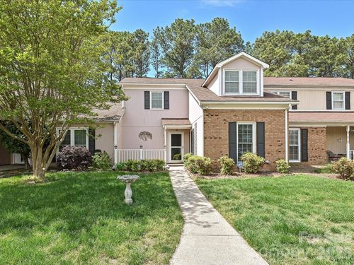 6816 Copernicus Cir, Charlotte, NC, 28226-3923 | Card Image
